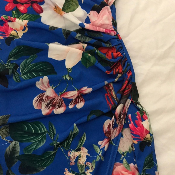 Missguided Slinky Floral Midi Dress - Picture 4 of 4